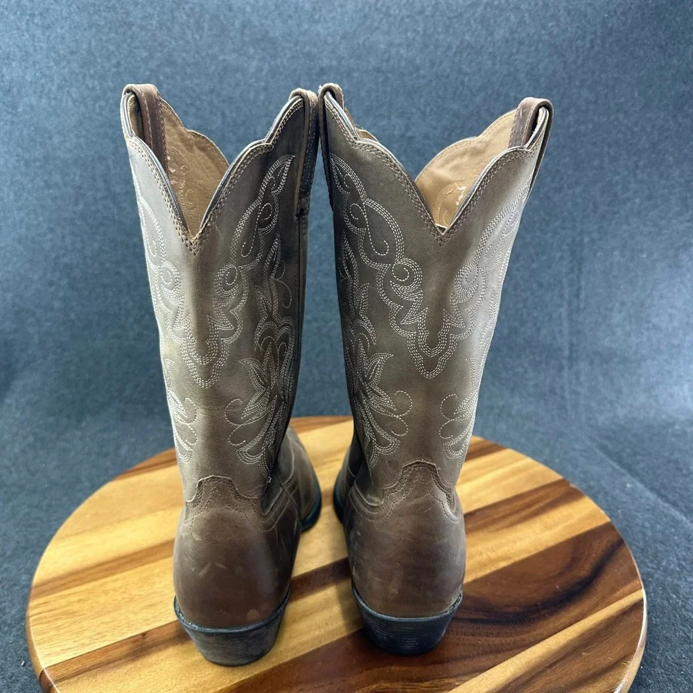 Ariat boots womens